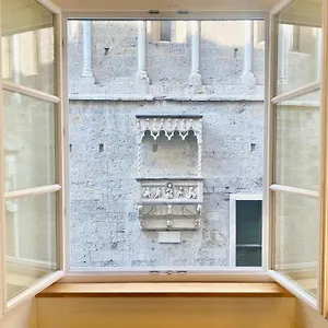  Appartamento Amazing San Lorenzo 19, Rolli Palace Unesco - Stunning View Overlooking The Cathedral - Free Private Parking- Italia